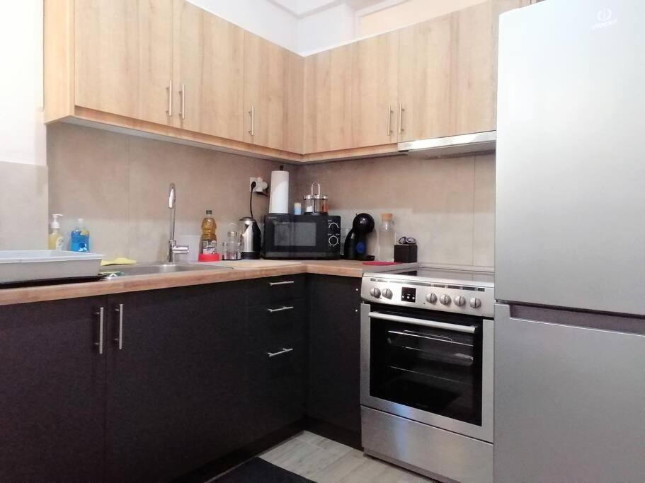 Koukaki Cozy Apartment 5 Minutes To Metro Афины Экстерьер фото